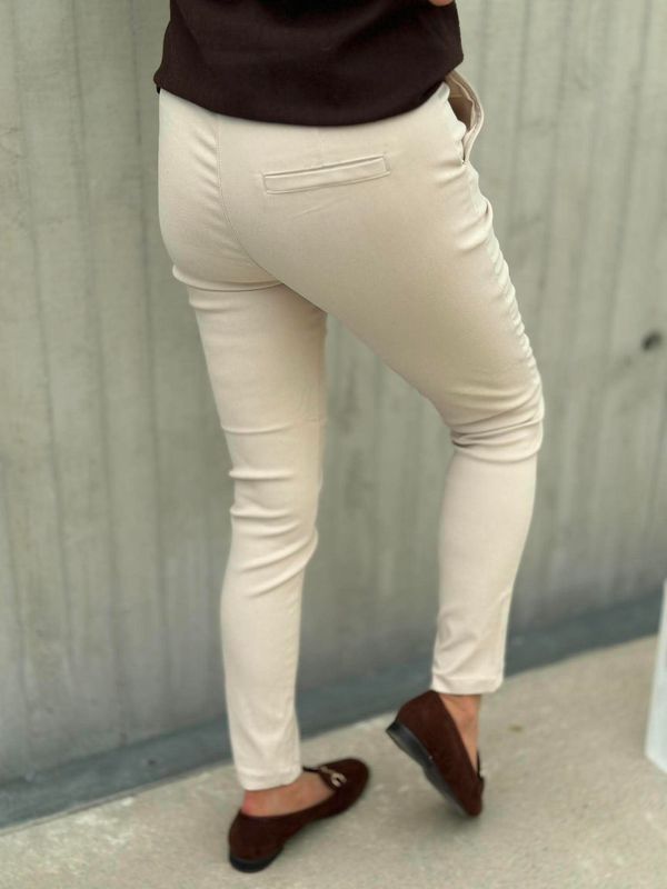 Monica Bukse Beige