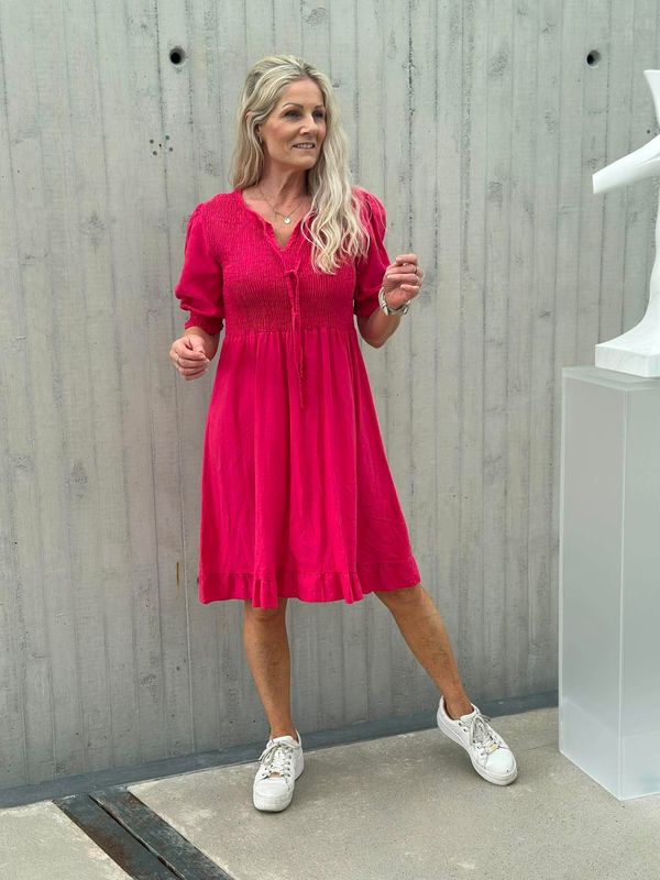 Tiara Kjole Kort Fragola