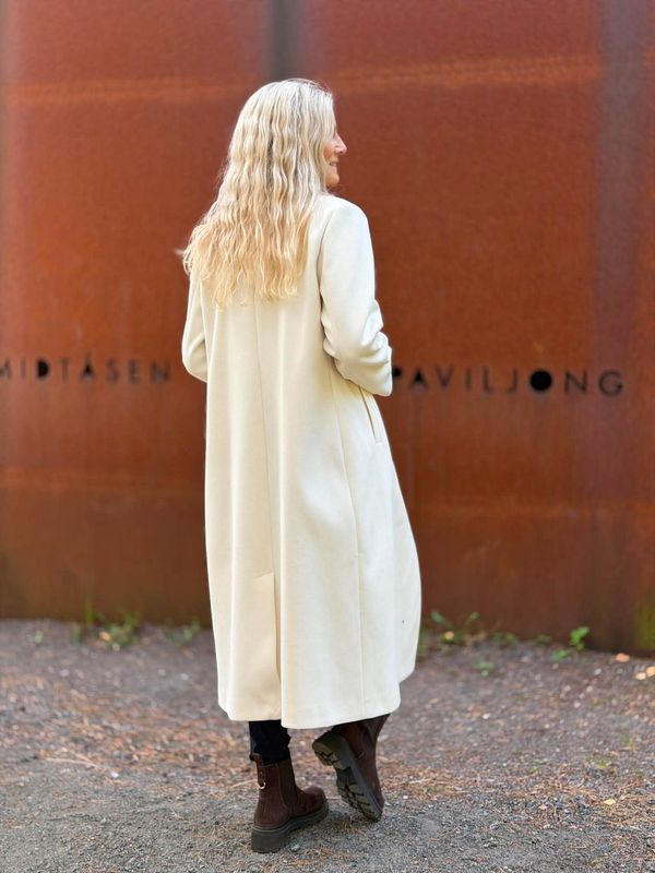 Camille Kåpe Beige