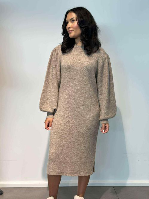 Hovedbilde Dina Kjole Camel