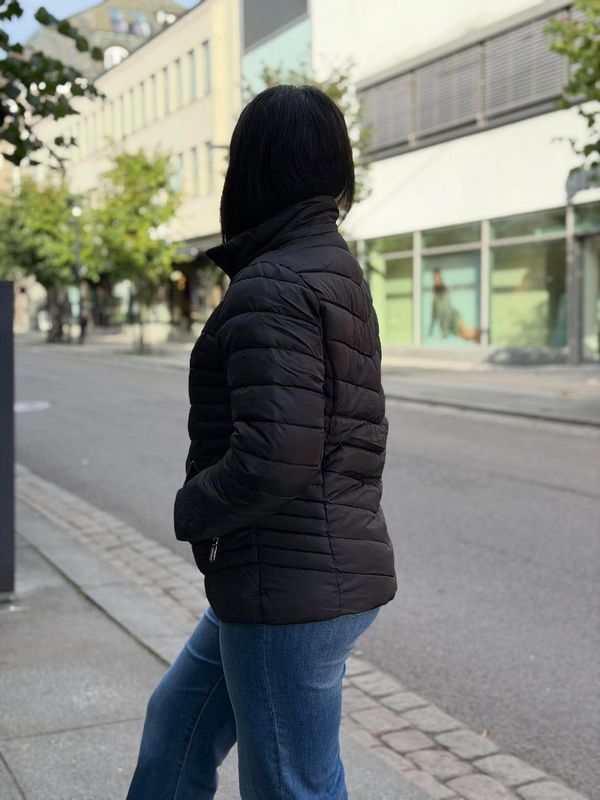 Ytterjakke #2596 Sort